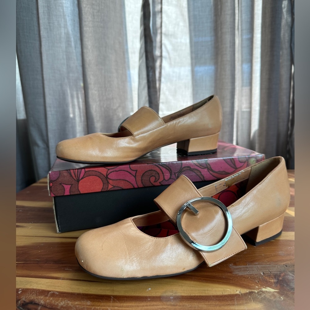 Vintage 1960s 1970s Sro D’Miguel “Roxy” Mod Buckle Mary Janes Shoes- size 7